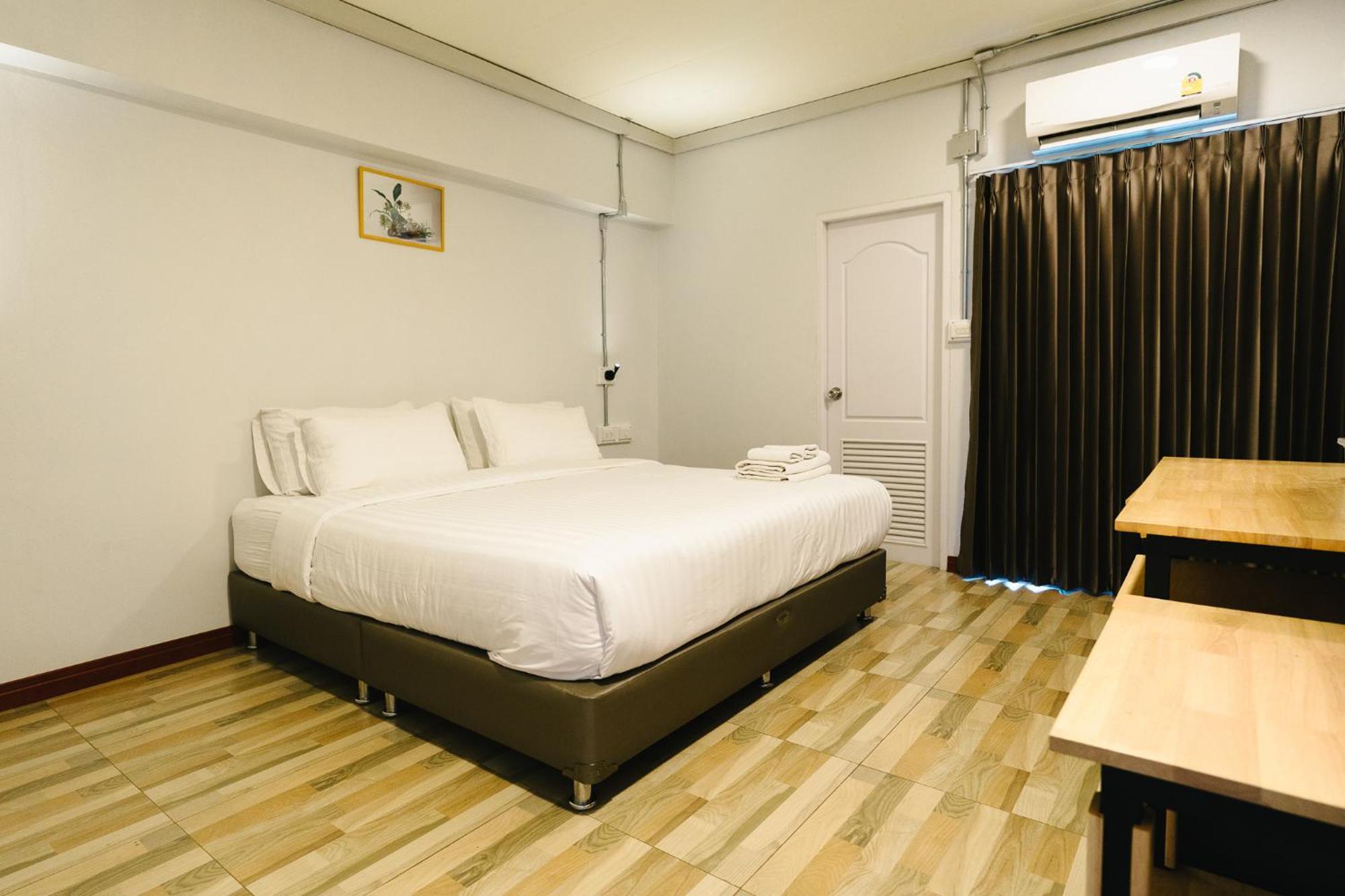 The Ten Hotel Thippanate Chiang Mai Extérieur photo