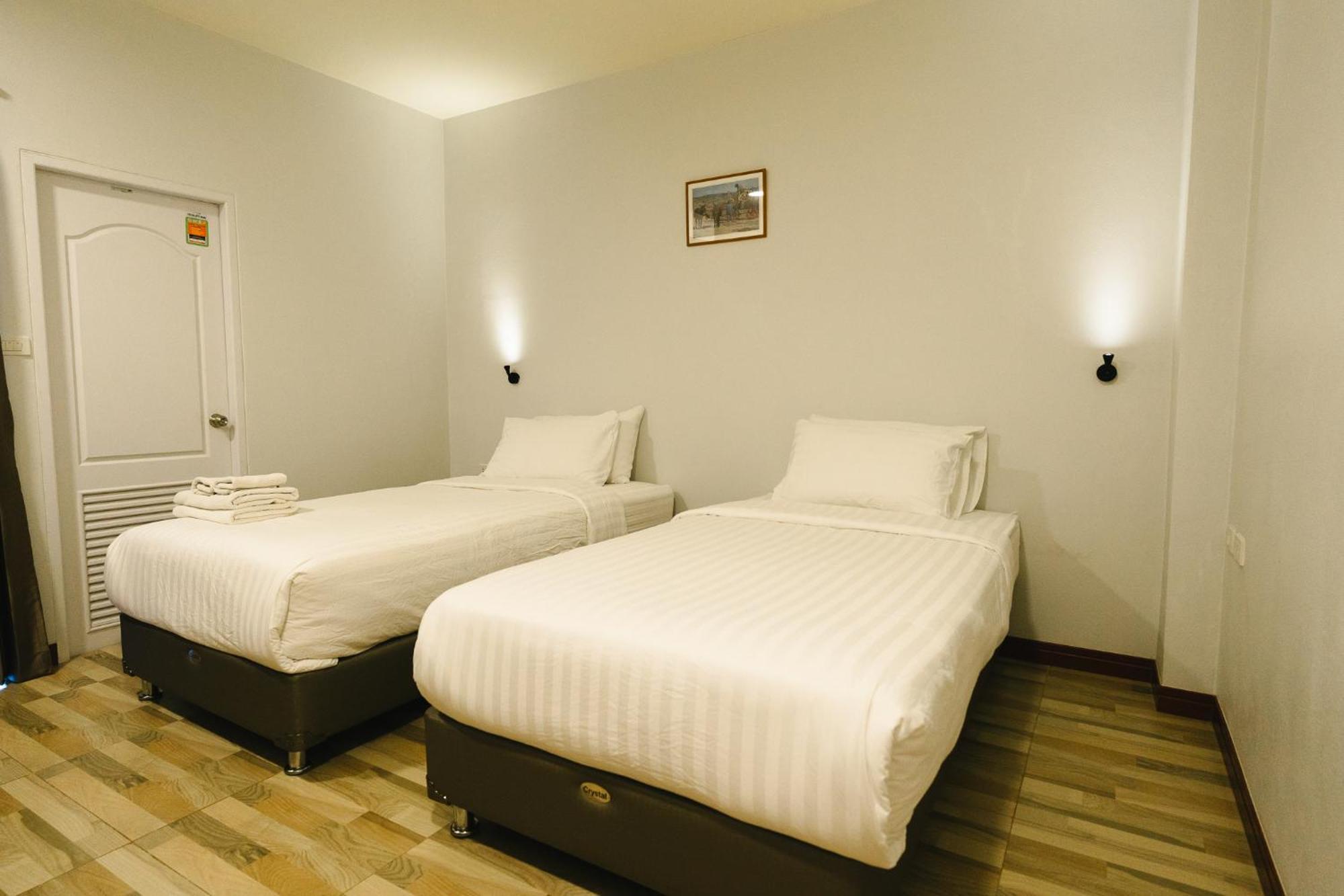 The Ten Hotel Thippanate Chiang Mai Extérieur photo